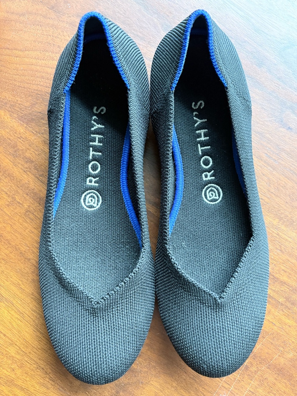 Rothy's The Flat – Black with Blue Trim – Women's Size 8